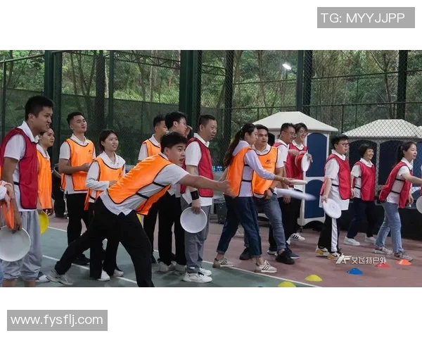 飞盘战术揭秘：广州飞盘队的包夹策略与团队协作分析